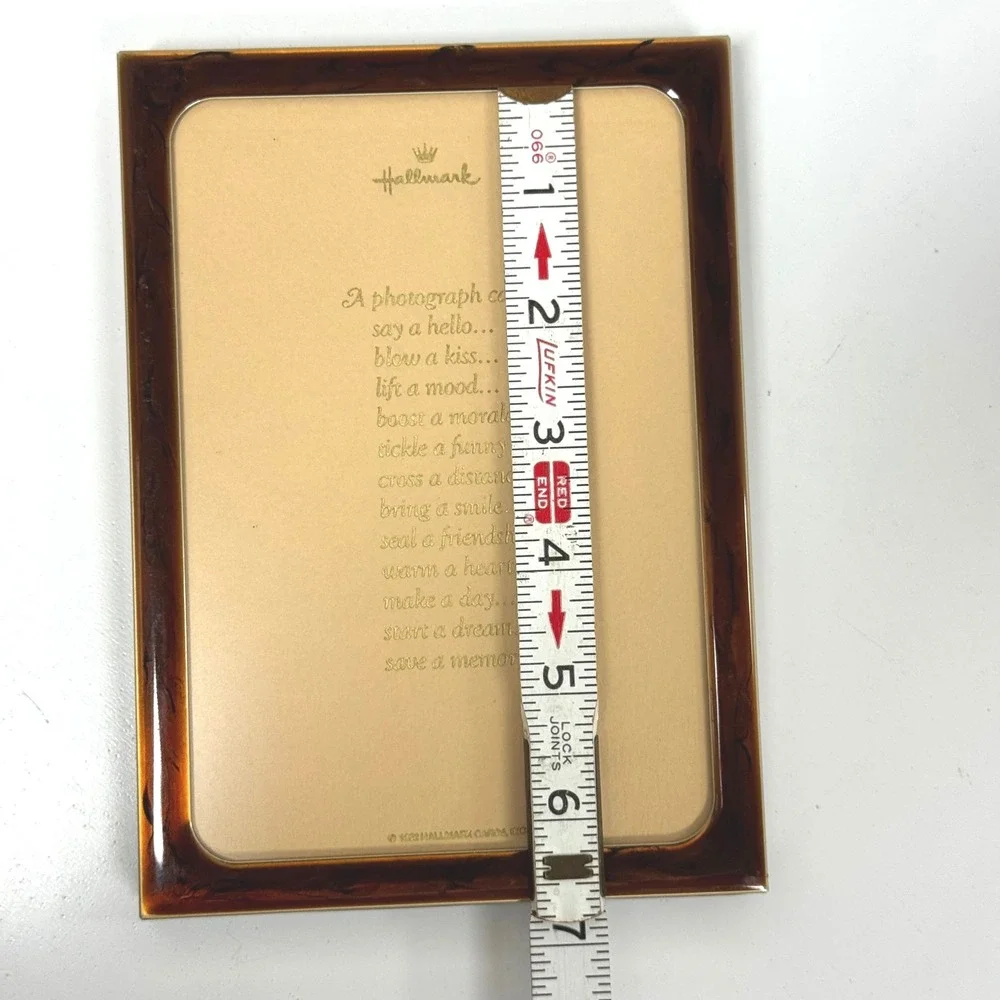 Vintage 1982 Hallmark Brown Faux Tortoiseshell Enamel Picture Frame 5 x 7 photo